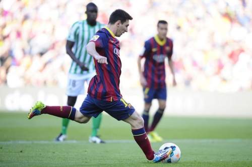 http://img02.mundodeportivo.com/2014/04/05/FC-Barcelona-s-Lionel-Messi-ki_54405494274_54115221152_960_640.jpg
