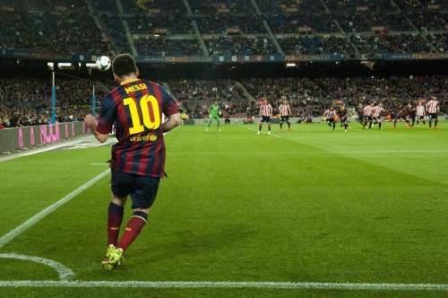 http://img02.mundodeportivo.com/2014/04/20/Partido-de-liga-BBVA-FC-Barcel_54405162277_54115221152_960_640.jpg